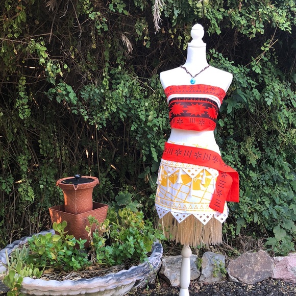 Quesera Dresses Princess Moana Adultteen Costume Sz L Poshmark Quesera Dresses Princess Moana Adultteen Costume Sz L Poshmark